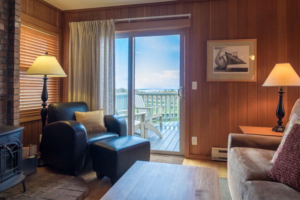 Ocean Inn Manzanita Guest Room